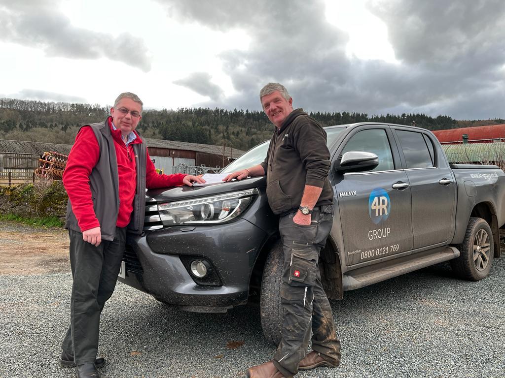 086b9613-1497-486e-b921-98e871c9f8f2